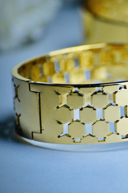 Emerald Honeycomb Gold Hand Cuff Bangle