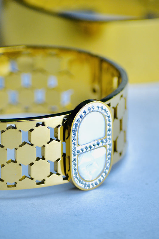 Luxury Honeycomb Gold Hand Cuff Bangle