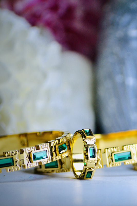 Emerald Luxe Gold Cuff & Ring Set