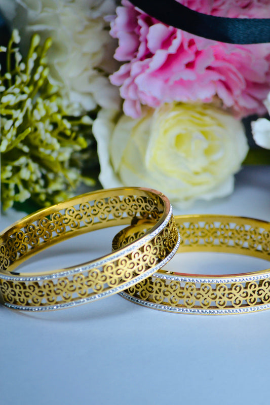 Filigree Flower Gold Plated Hand Cuff Bangle