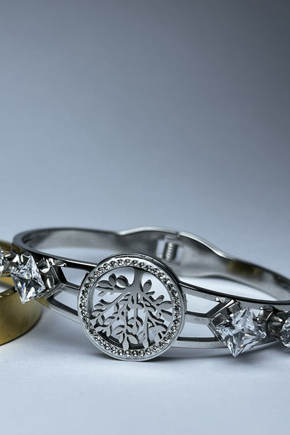 Elegant Silver Tree of Life round motif handcuff