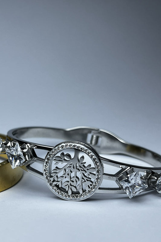 Elegant Silver Tree of Life round motif handcuff