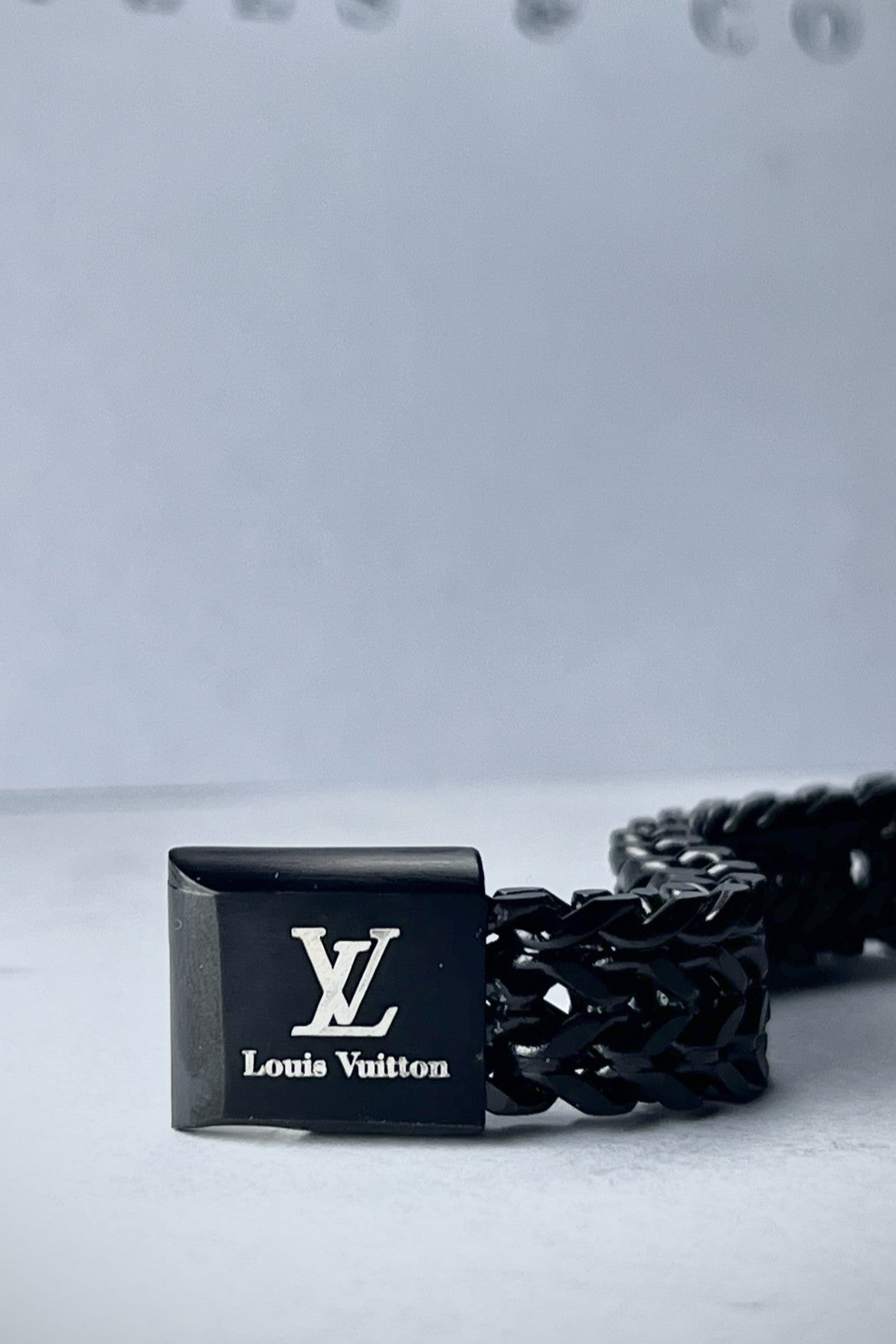 Bold modern Louis Vuitton chain bracelet(for Men's)